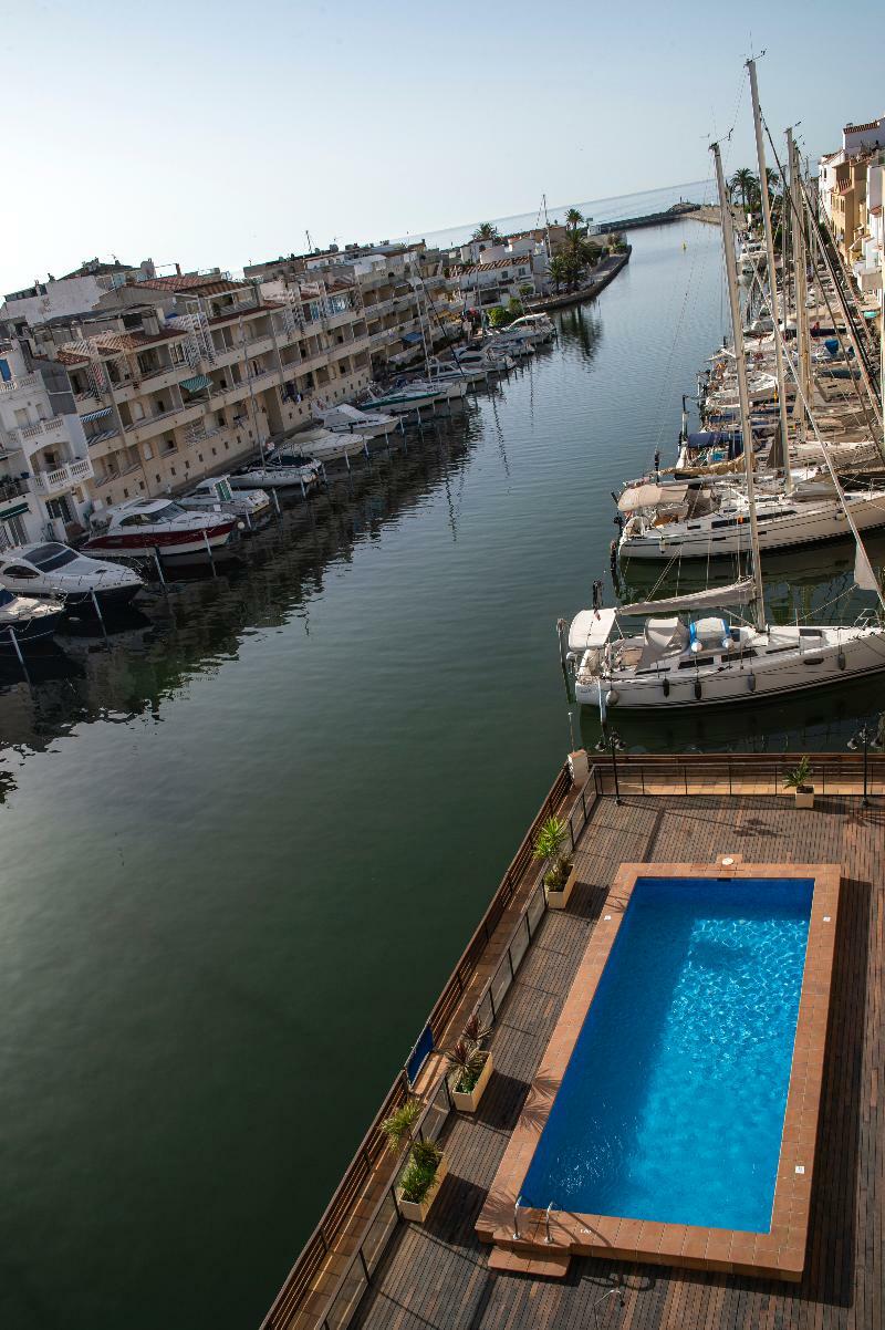 Pierre & Vacances Empuriabrava Marina Eksteriør billede